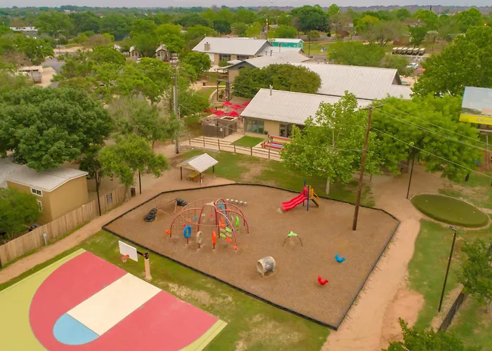 Sun Retreats Texas Hill Country